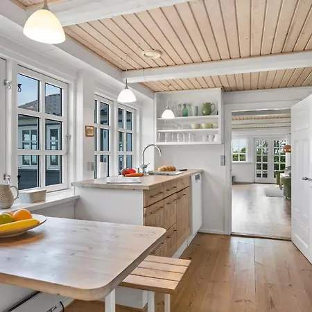 Pet Friendly In With House Sea View Vakantiehuis Lemvig