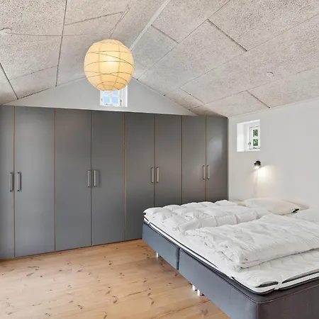 Pet Friendly In With House Sea View