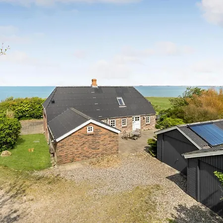 Vakantiehuis Pet Friendly In With House Sea View